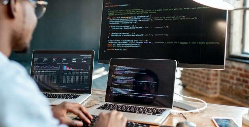 Crafting an Effective Web Developer Portfolio: A Comprehensive Guide